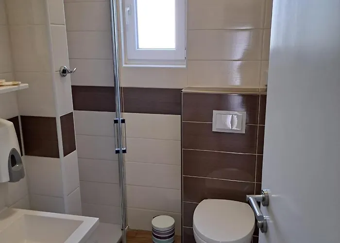 Lavanda Rooms & Apartment - Malinska Malinska