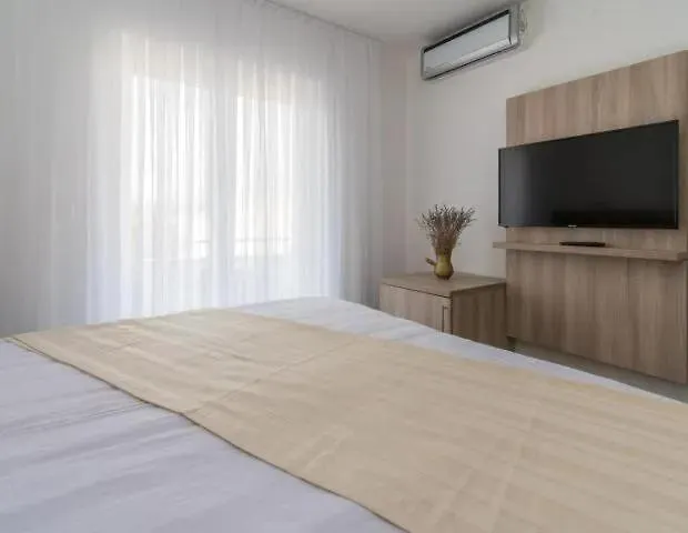Lavanda Rooms & Apartment - Malinska Malinska