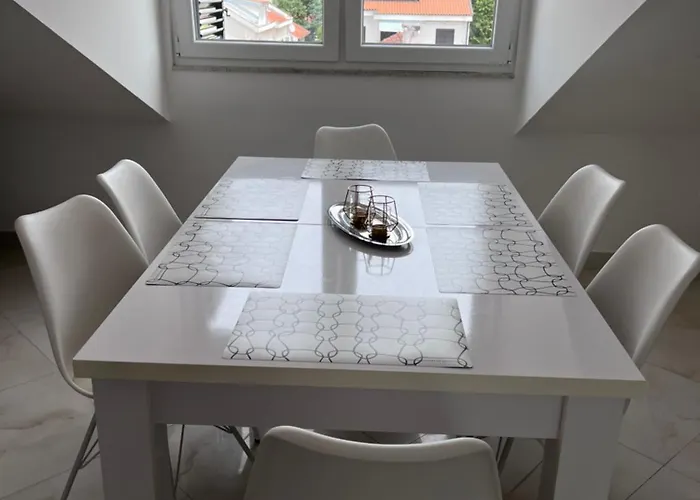 Lavanda Rooms & Apartment - Malinska 4* Malinska