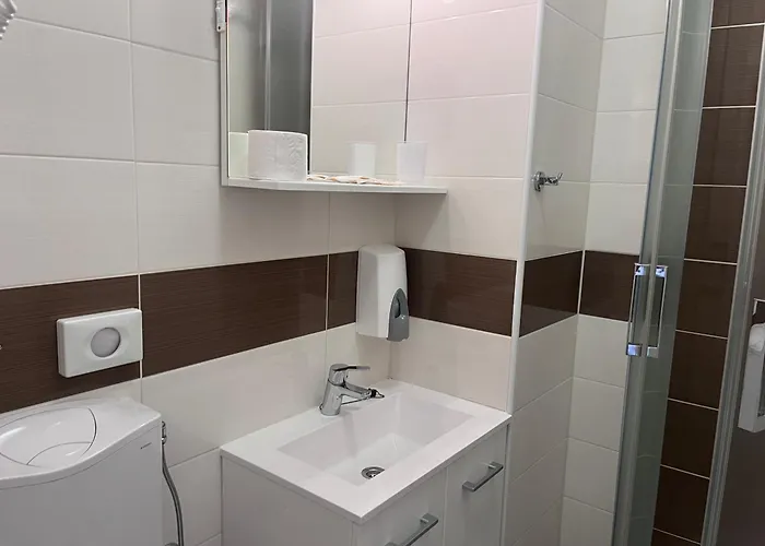 Lavanda Rooms & Apartment - Malinska Malinska