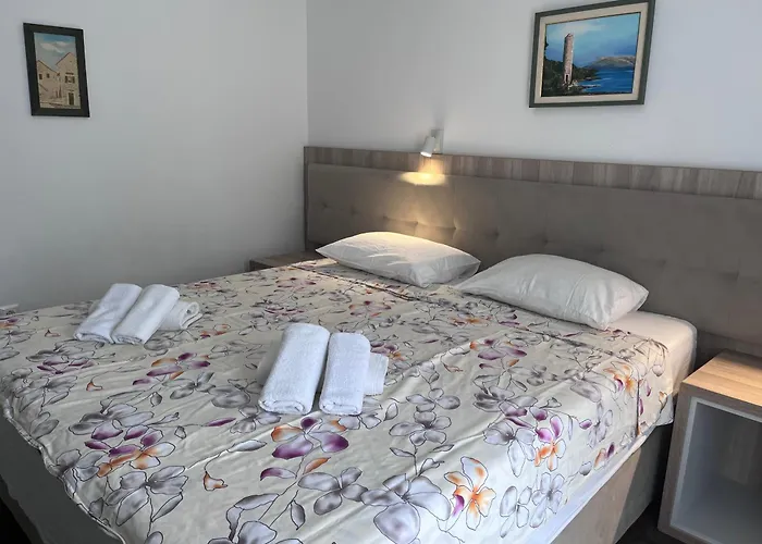 Lavanda Rooms & Apartment - Malinska 4* Malinska