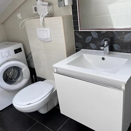 & Mama Mia Guest house 4*